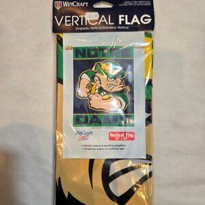 Wincraft Notre Dame Fighting Irish Vertical Flag Banner Indoor Outdoor 27" x 37"